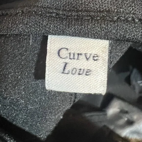 Abercrombie & Fitch Women 28/6 Curve Love Vegan Leather 90s Straight Pant Black - Picture 6 of 16